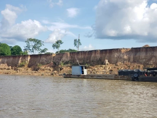 Construcción de obras de protección para la mitigación de la erosión y migración lateral de la margen derecha del río Guaviare